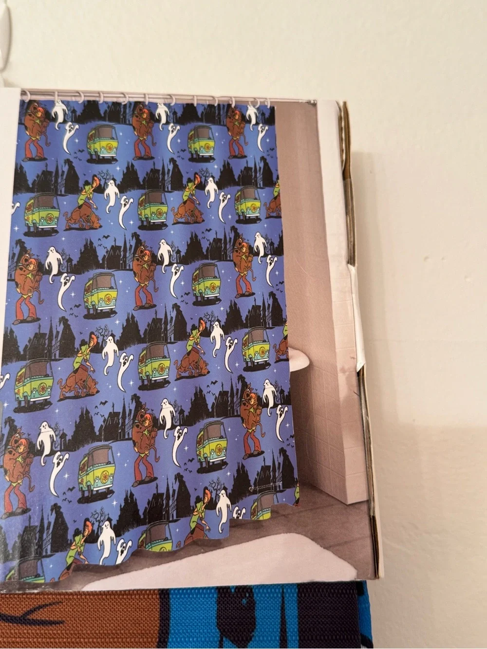 Scooby-Doo Blue & Green Mystery Machine Shower Curtain